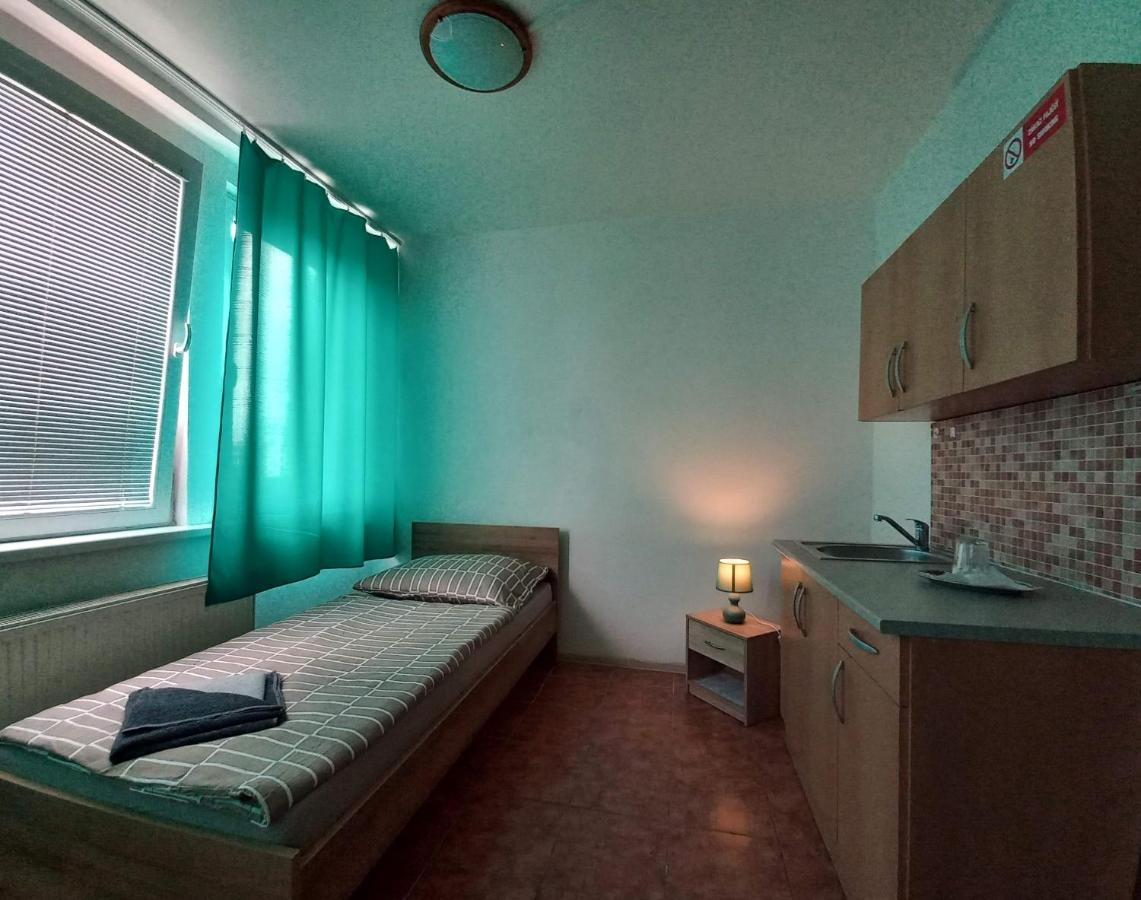Penzion Tina Prešov Exterior foto